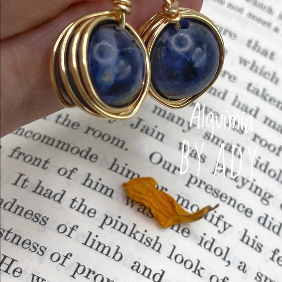 Big chunky gold Sodalite studs halo statement earrings - Picture 2 of 2